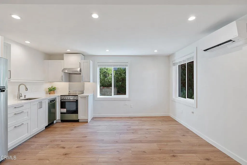 1 bed, 1.0 bath, 565 sqft, $2,495 — Photo 4