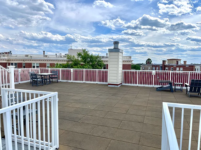 2627 Adams Mill Rd NW #401 — Photo 8