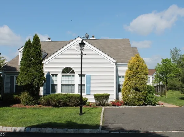 419 Cardinal Ln, Bedminster, NJ 07921