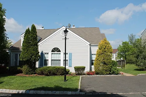 419 Cardinal Ln Photo 1