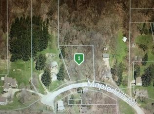 1745 Maple Hill Rd, Hinckley, OH 44233