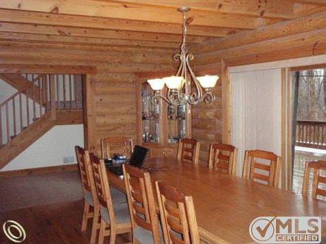 4866 Witt Road - dining #1.JPG