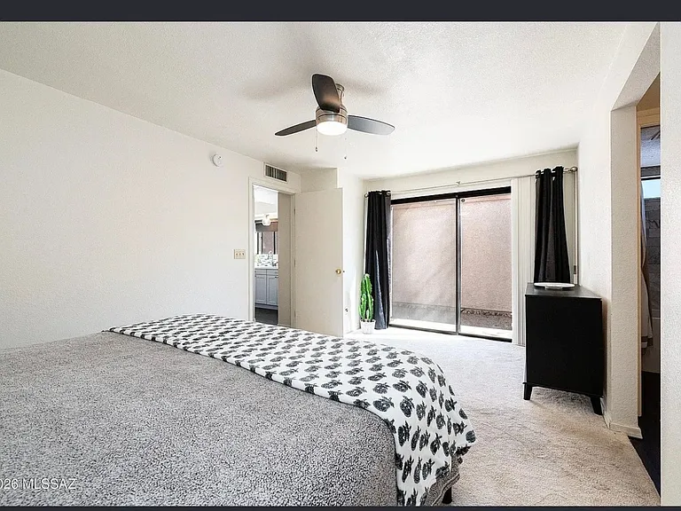 2417 N Palo Hacha Dr — Photo 22