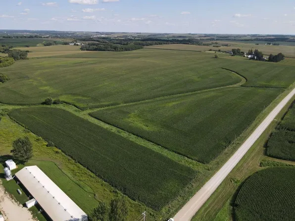 25th St SE, Dover, MN 55929