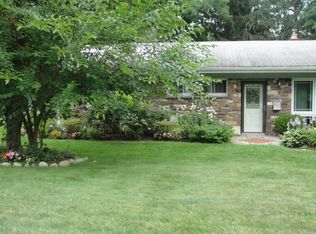 13 W Golf Club Ln, Paoli, PA 19301