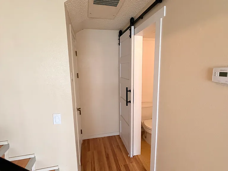 5044 Bridgepointe Pl — Photo 18