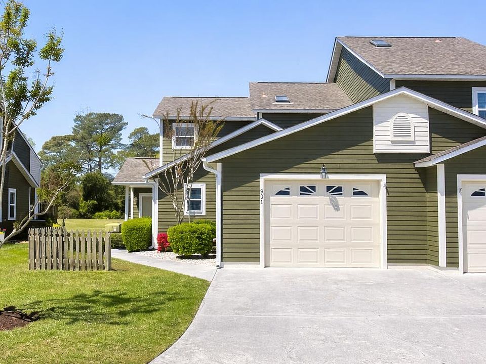 1st image of 901 Cedarwood Village