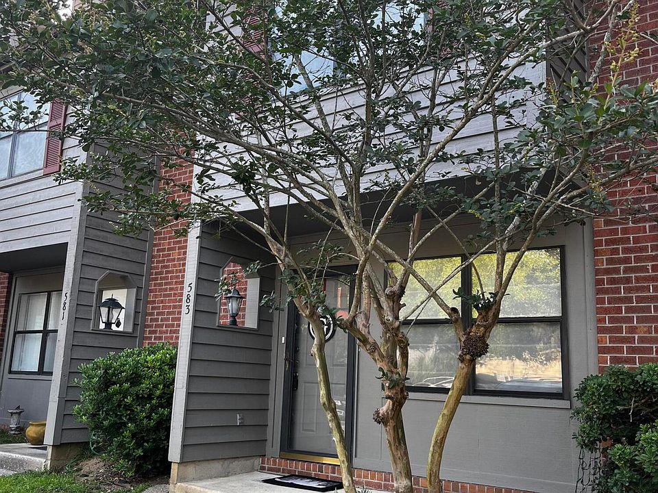 1st image of 583 Travelers Blvd