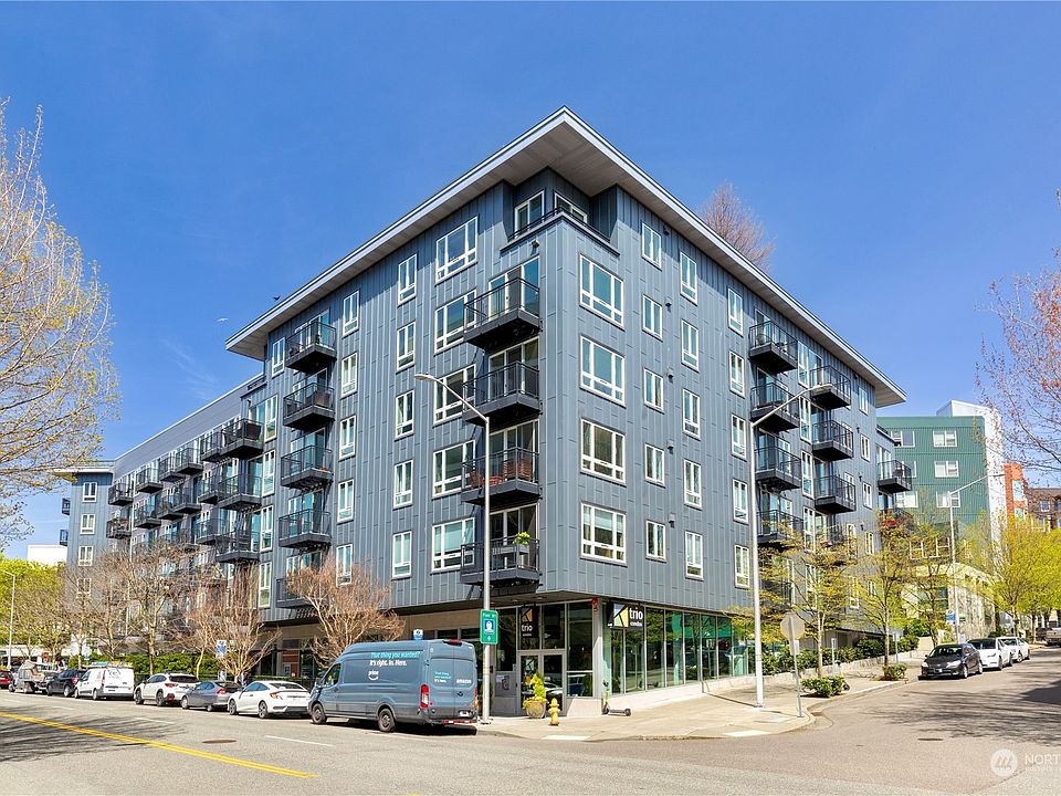1st image of 3104 Western Avenue #303