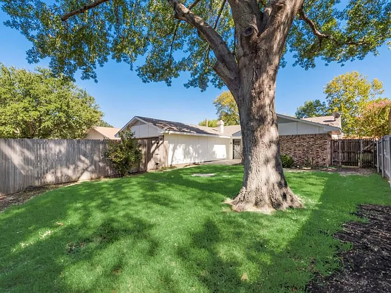 1317 Westpark Dr — Photo 11