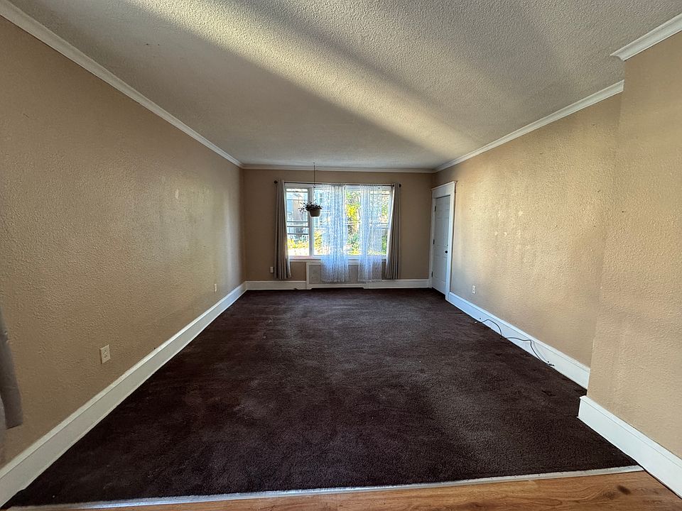 Living hallway