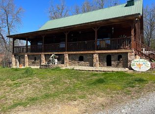 331 Academy Dr, Friendsville, TN 37737
