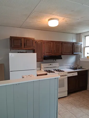 3215 Ravenwood Ave Photo 1