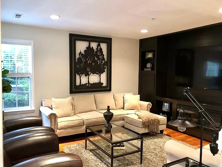 304 Weston Ln #21 — Photo 14