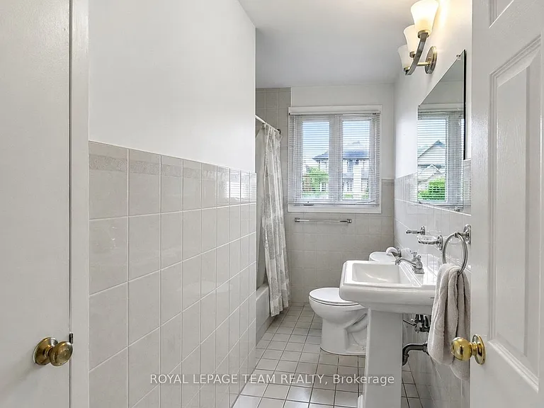 53 Fieldrow St — Photo 25