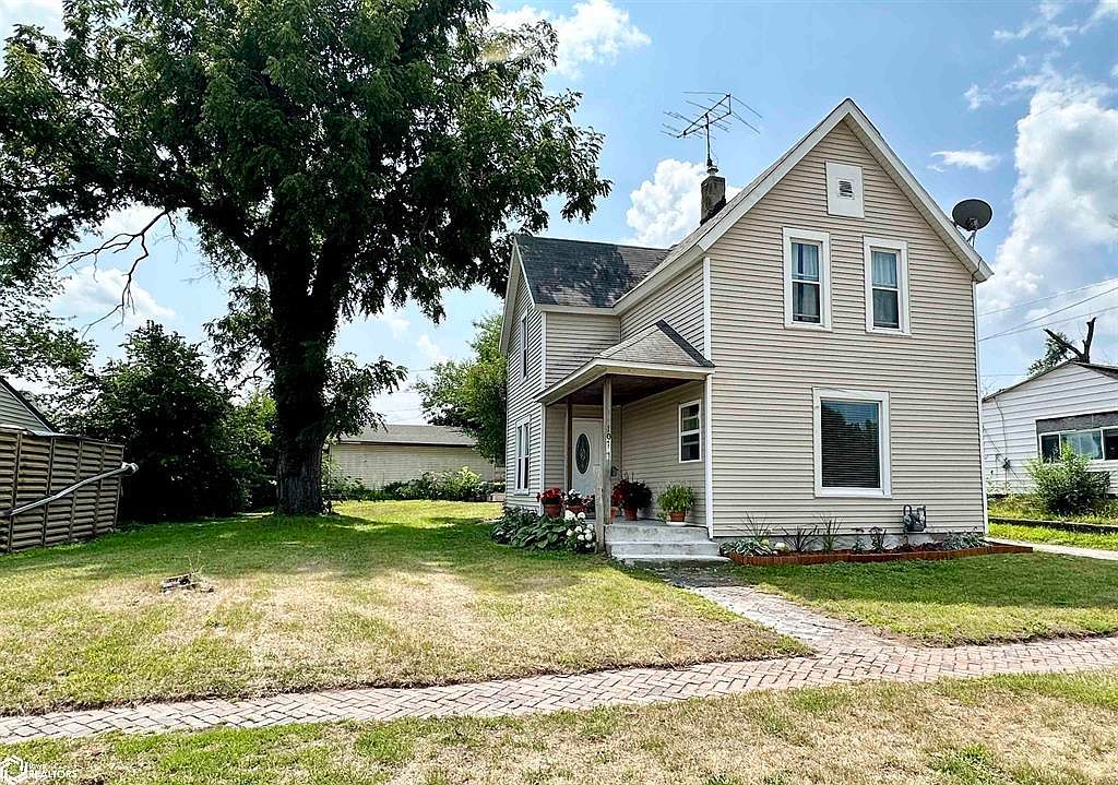 107 Riverside St, Marshalltown, IA 50158 MLS 6310420 Zillow