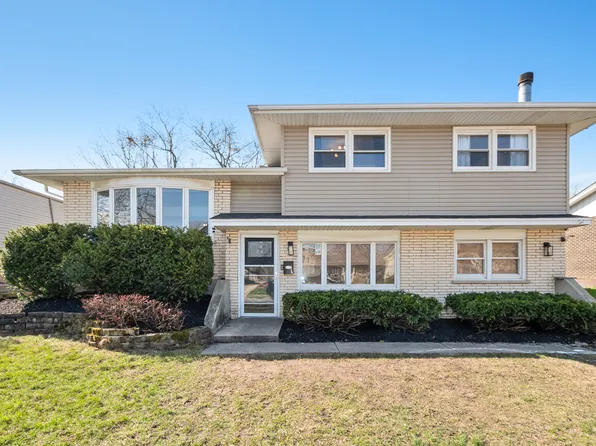 7709 161st St, Tinley Park, IL 60477