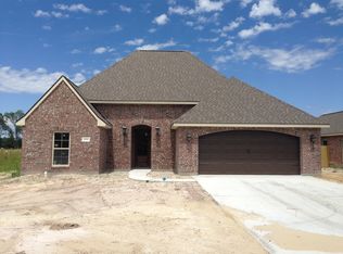 1320 West Eagles Nest, Lake Charles, LA 70611