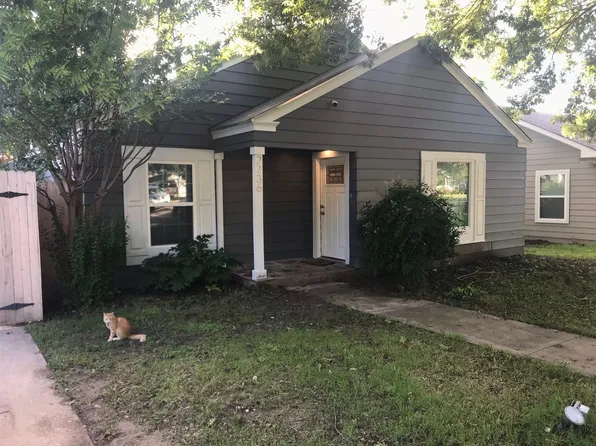 2736 Ryan Ave, Fort Worth, TX 76110