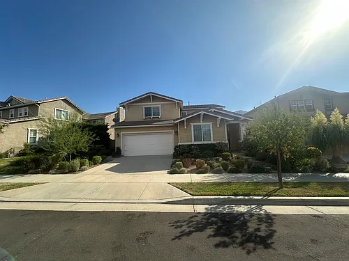 25201 Lemongrass St Photo 1