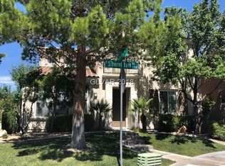2215 Silvered Bark Dr, Las Vegas, NV 89135