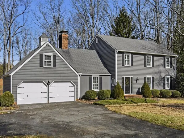 4938 Hackamore Rd, Greensboro, NC 27410