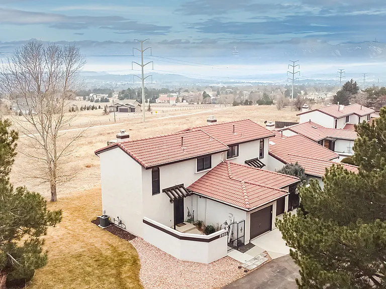 2988 Camino Cielo Ct — Photo 3