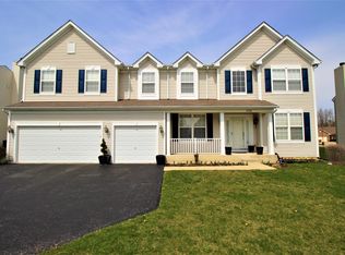 2502 W Magnolia Ln, Round Lake, IL