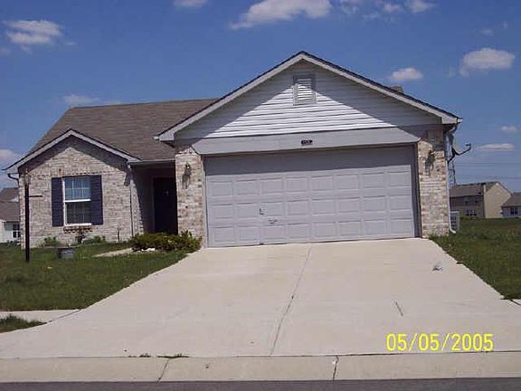 2nd image of 2223 N Bradford Trace Blvd