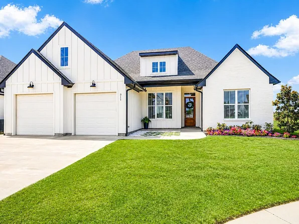 311 Buenos Aires Ave, Youngsville, LA 70592