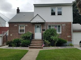 191 9th St, Fairview, NJ 07022