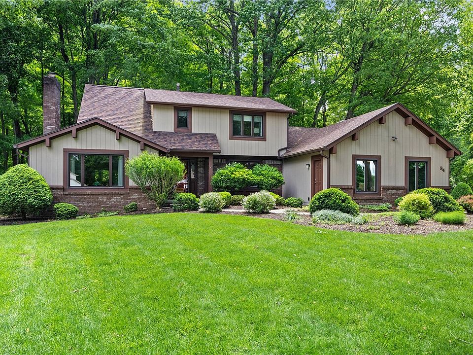 1st image of 54 Larkwood Dr
