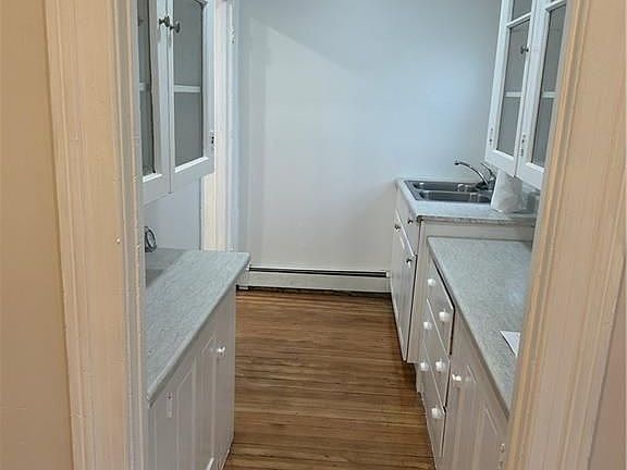 4th image of 1229 Narragansett Blvd #1