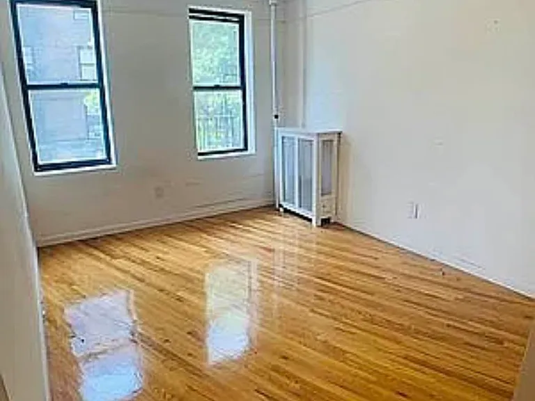 621 W 172nd St #22 — Photo 7