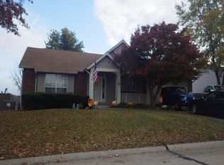 1208 Cloverbrook Dr, Saint Charles, MO 63304