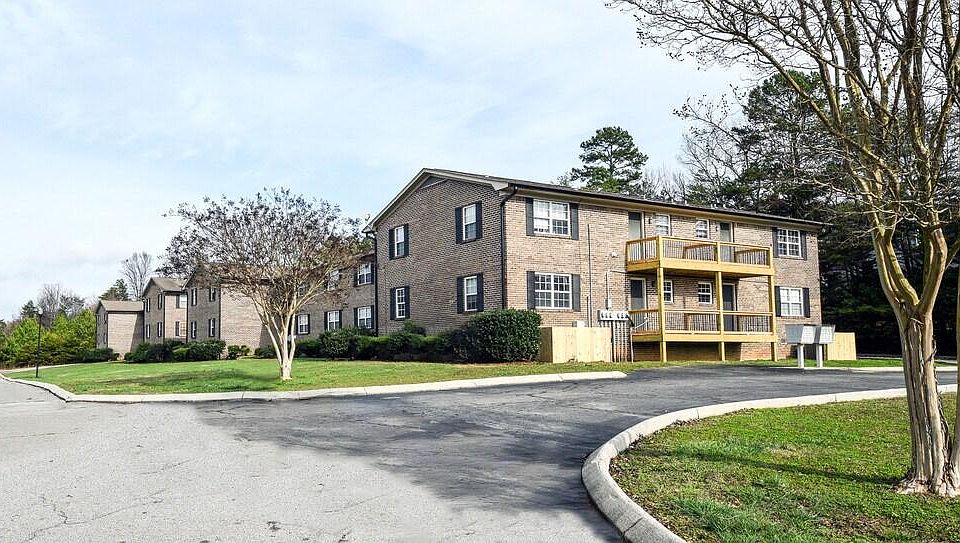 2nd image of 3736 Keri Ln NE #24