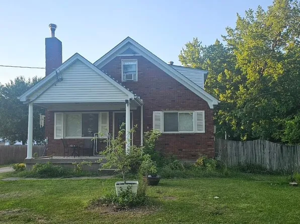 1267 Lipps Ln, Louisville, KY 40219