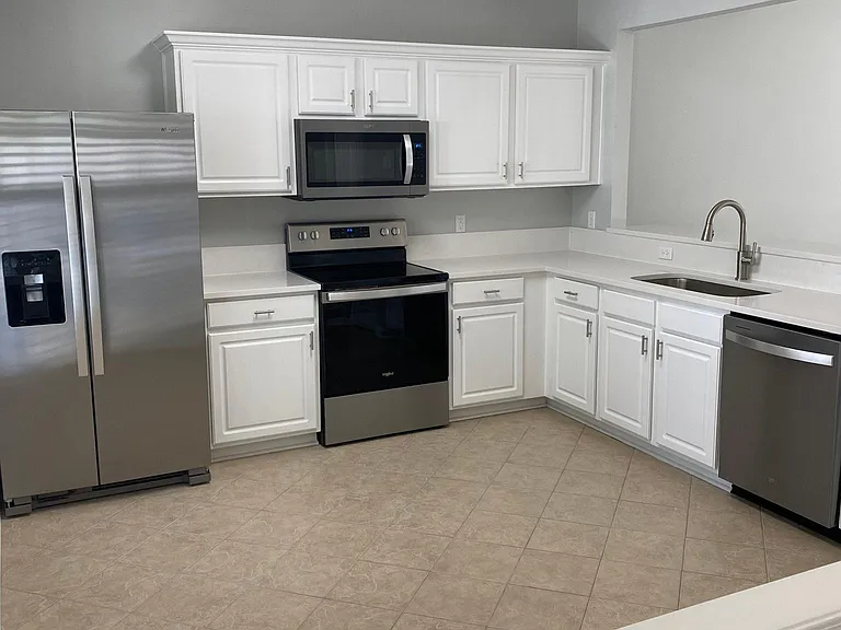 4236 Vienna Crest Dr — Photo 4