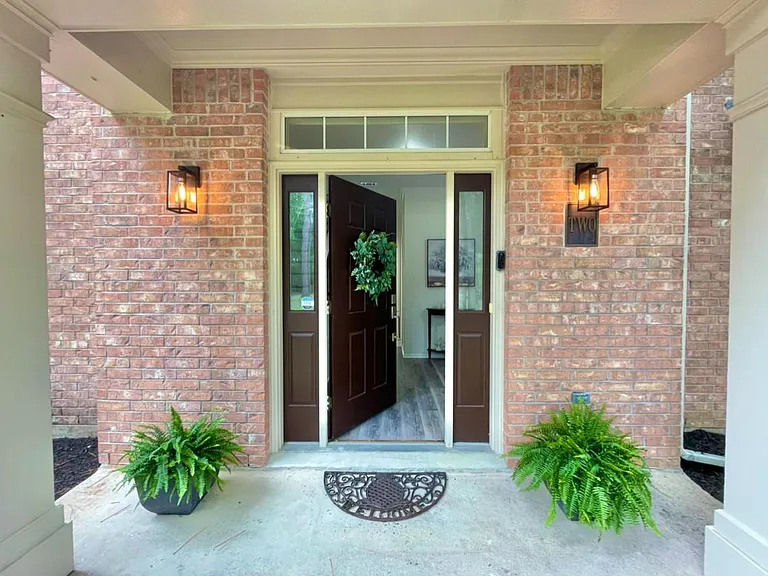 2 Twin Feather Pl — Photo 4