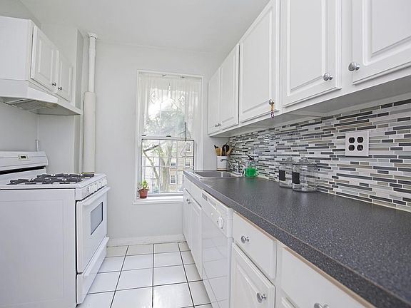 4th image of 51-40 30th Ave #4E
