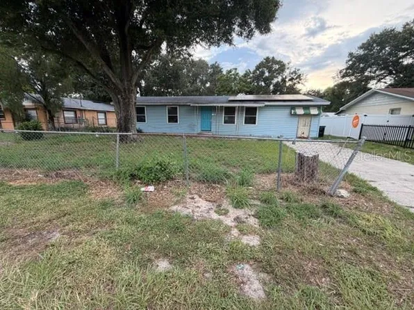 1050 BEACH LANE, WINTER HAVEN, FL 33880
