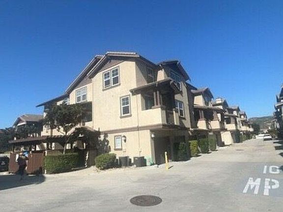 4th image of 16934 Laurel Hill Ln Unit 154