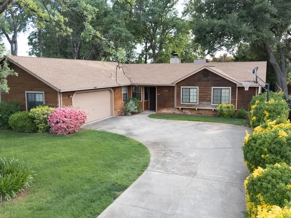 3560 Leonard St, Redding, CA 96002
