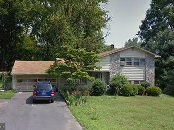 31 Dogwood Ln, Lancaster, PA 17602