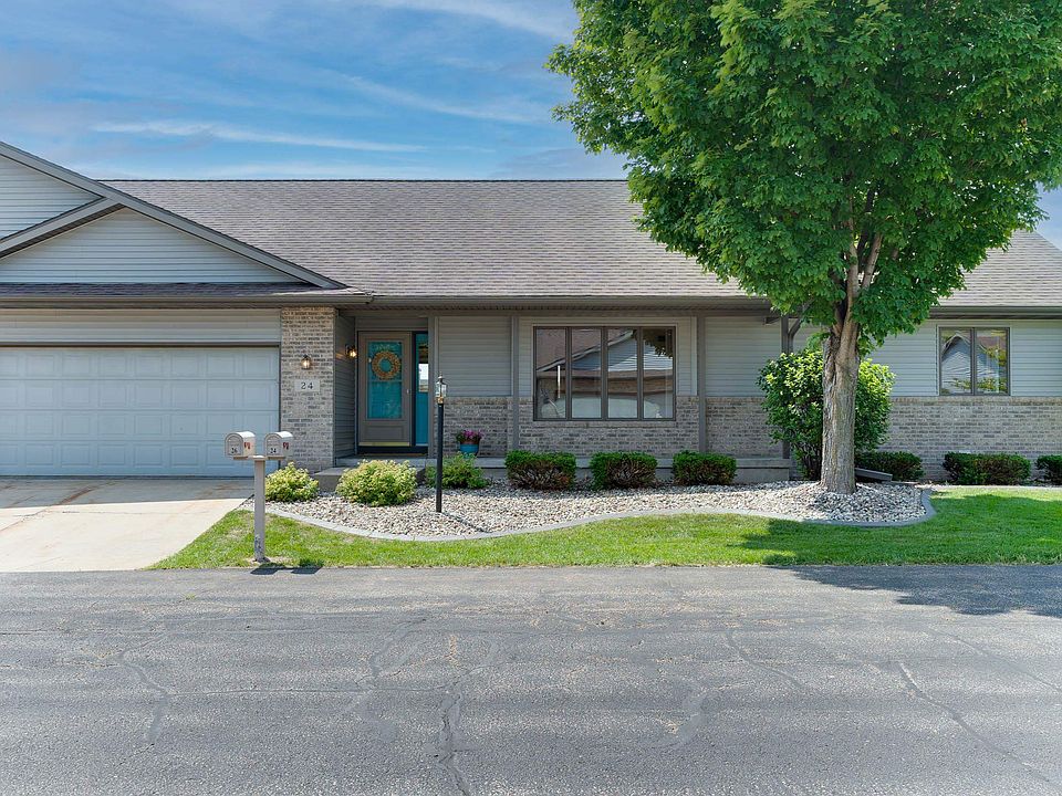 1st image of 24 Village Homes Dr