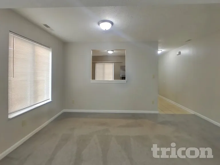 557 Cembra Dr — Photo 3