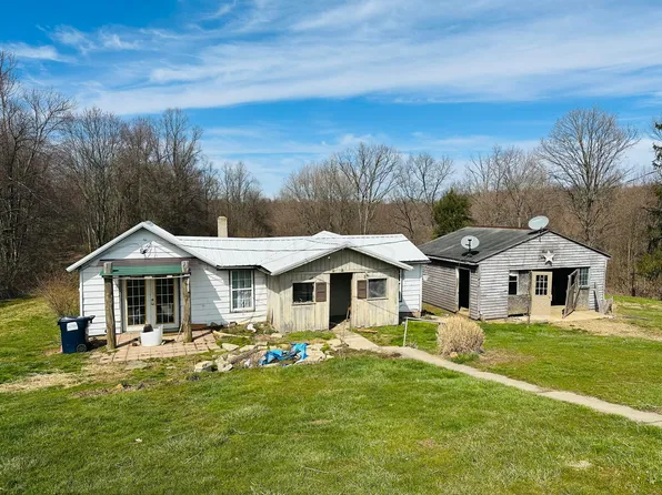 3466 State Route 13 SE, Crooksville, OH 43731
