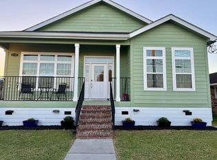 3321 Charles Ct, Chalmette, LA 70043