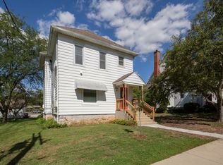 254 Church St #1, Crystal Lake, IL 60014