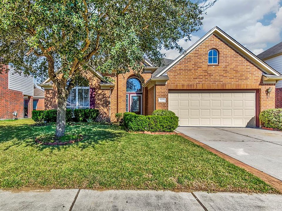 1st image of 5619 Bay Leaf Dr